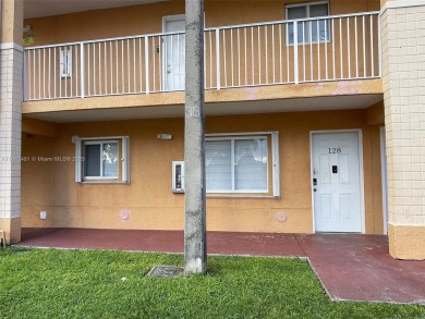 Beach Condo For Sale in Miami, Florida