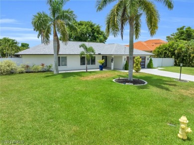 Beach Home For Sale in Fort Myers, Florida