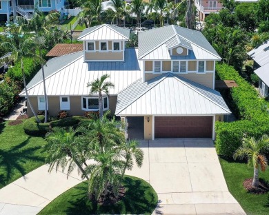 Beach Home For Sale in Longboat Key, Florida