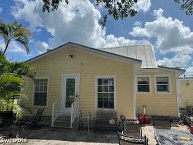 Beach Home For Sale in Fort Myers, Florida