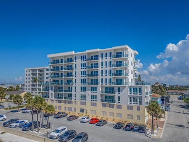 Beach Condo For Sale in Clearwater Beach, Florida