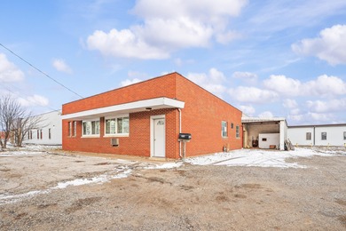 Beach Commercial Active Under Contract in Saint Joseph, Michigan