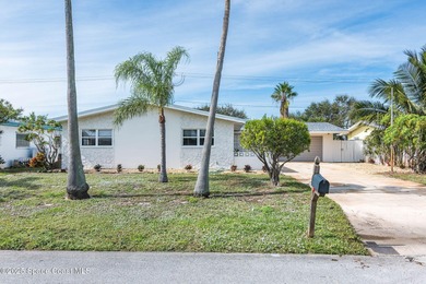 Beach Home Active Under Contract in Indian Harbour Beach, Florida