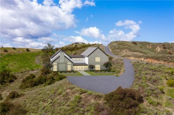 Beach Acreage Off Market in Murrieta, California