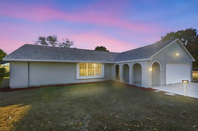 Beach Home Active Under Contract in Port Saint Lucie, Florida