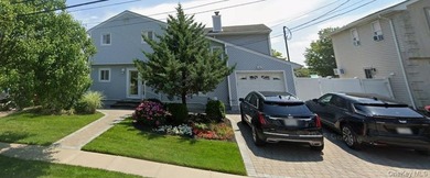 Beach Home Sale Pending in Freeport, New York