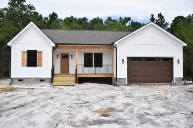 Beach Home For Sale in Shallotte, North Carolina