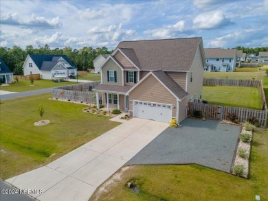 Beach Home For Sale in Peletier, North Carolina