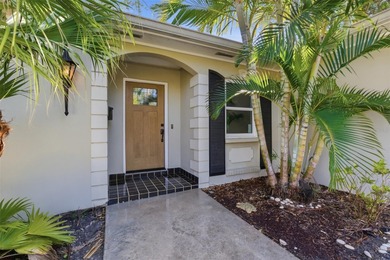 Beach Home For Sale in Tampa, Florida