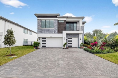 Beach Home Sale Pending in Boca Raton, Florida