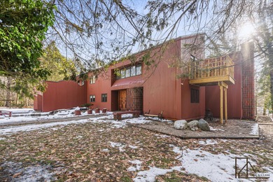 Beach Home Sale Pending in Norton Shores, Michigan