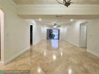 Beach Condo For Sale in Boca Raton, Florida