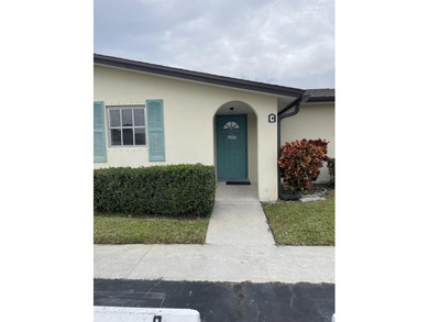 Beach Condo For Sale in West Palm Beach, Florida