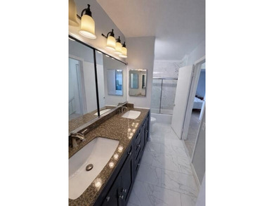 Beach Townhome/Townhouse For Sale in Lake Worth, Florida