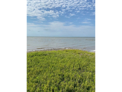 Beach Lot For Sale in Bayside, Texas