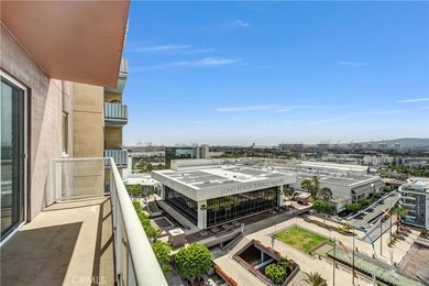 Beach Condo For Sale in Long Beach, California