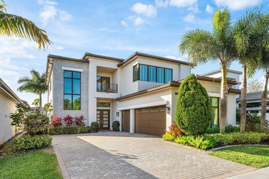 Beach Home For Sale in Boca Raton, Florida