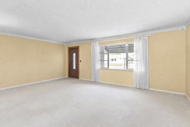 Beach Home For Sale in Boynton Beach, Florida