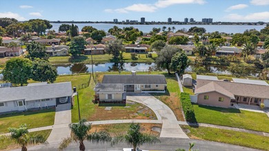 Beach Home For Sale in West Palm Beach, Florida