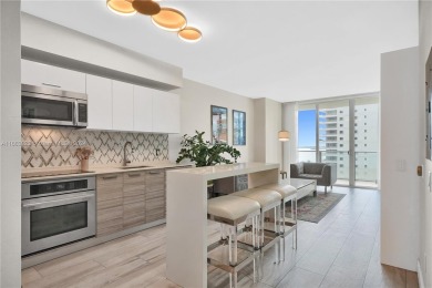 Beach Condo For Sale in Miami, Florida