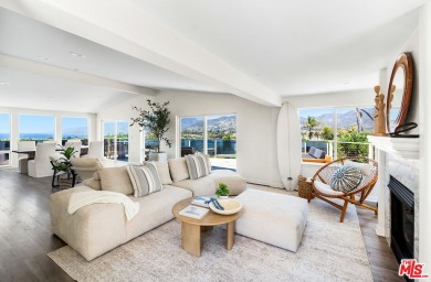 Beach Home For Sale in Malibu, California