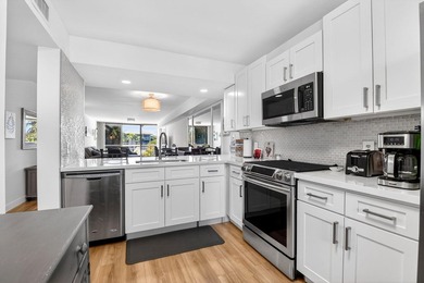 Beach Condo For Sale in West Palm Beach, Florida