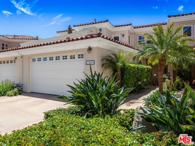 Beach Townhome/Townhouse For Sale in Malibu, California