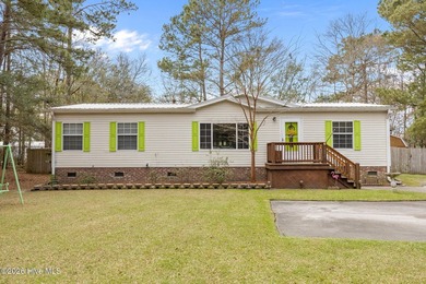 Beach Home For Sale in Newport, North Carolina