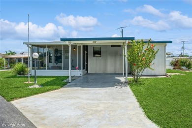 Beach Home For Sale in Fort Myers, Florida