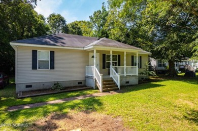 Beach Home For Sale in Moyock, North Carolina