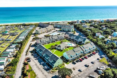 Beach Condo For Sale in Emerald Isle, North Carolina