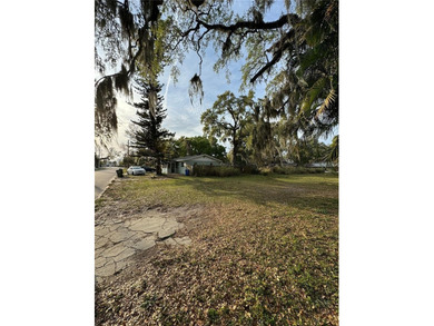 Beach Lot For Sale in Bradenton, Florida