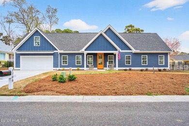 Beach Home For Sale in Ocean Isle Beach, North Carolina