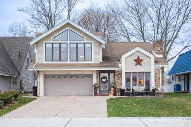 Beach Home For Sale in Gibraltar, Michigan