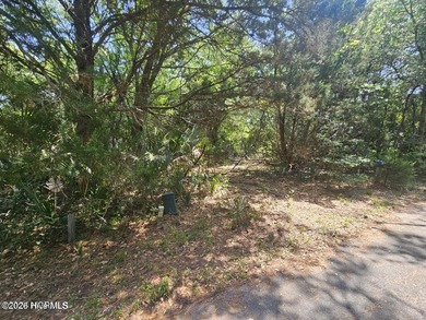 Beach Lot Sale Pending in Bald Head Island, North Carolina