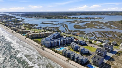 Beach Condo For Sale in North Topsail Beach, North Carolina