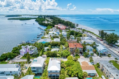 Vacation Rental Beach Cabin / Bungalow in Bradenton Beach, FL