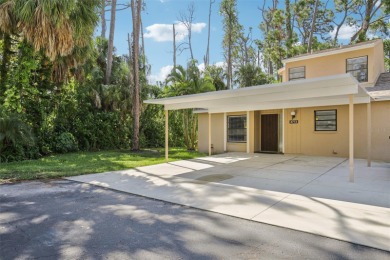 Beach Condo Sale Pending in Sarasota, Florida