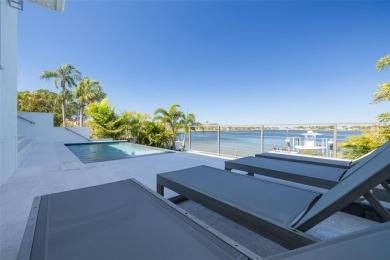Beach Home For Sale in St. Petersburg, Florida