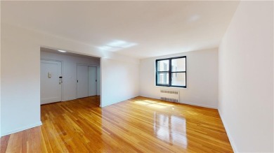 Beach Apartment For Sale in Brooklyn, New York