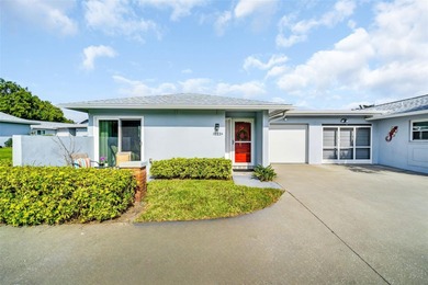 Beach Condo For Sale in Palm Harbor, Florida