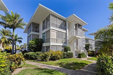 Beach Condo For Sale in St. Petersburg, Florida