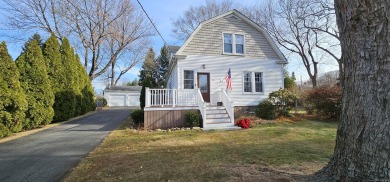 Beach Home For Sale in Milford, Connecticut