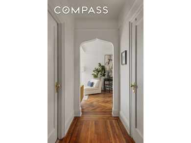 Beach Apartment For Sale in New York, New York