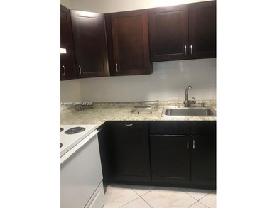Beach Condo For Sale in Hallandale Beach, Florida