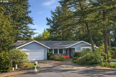 Beach Home For Sale in Florence, Oregon