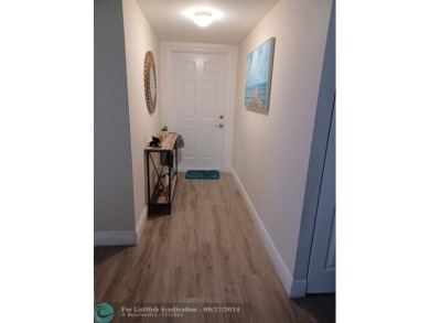 Beach Condo For Sale in Sunrise, Florida