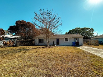 Beach Home Sale Pending in Vero Beach, Florida