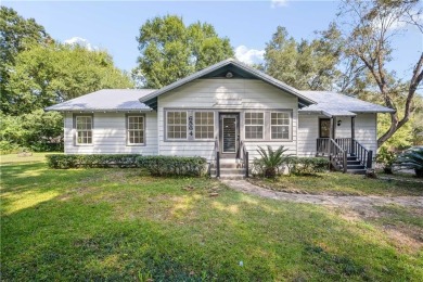 Beach Home For Sale in Mobile, Alabama