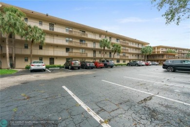 Beach Condo Sale Pending in Boca Raton, Florida